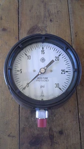 MCDANIEL CONTROLS GAUGE 0-30 PSI 1/4" NPT Bottom MPB/SAB 316 SS Tube & Socket - Picture 1 of 1