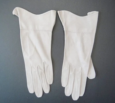 Vintage Lionel Le Grande Gray Suede Gloves Made in France Size 6 NEW - Imagem 1 de 4