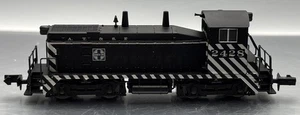 N scale Life-Like AT&SF SW9/1200 Loco #7853, road #2428New  never run - Picture 1 of 6