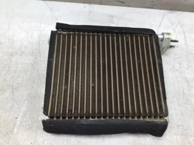 EVAPORADOR DELANTERO CHEVROLET SUBURBAN 2000 AC A/C NÚCLEO DE FÁBRICA Foto 1 de 4