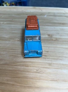 USED Matchbox Series Lesney No. 12 - Land Rover Safari. Blue #20 - Picture 1 of 5
