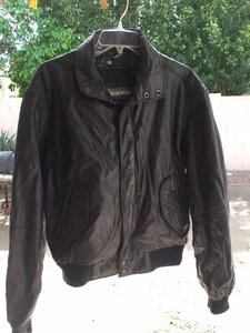 Vintage Members Only Mens Sz 42 Black Bomber Jacket Faux Leather Missing Lining  - Picture 1 of 12