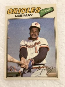 1977 Topps Cloth Sticker Lee May FREE SHIPPING - Picture 1 of 2