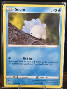 Juego de cartas coleccionables Pokémon - Snom - 84/264 - Fusion Strike - Imagen 1 de 2