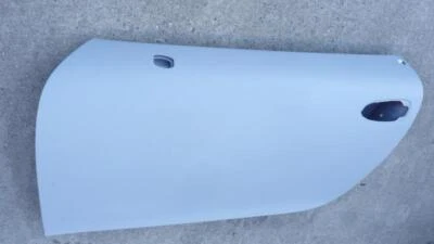 Carcasa de puerta de pasajero delantera izquierda Porsche Cayman Boxster 13-16 98153191105GRV OEM Foto 1 de 4
