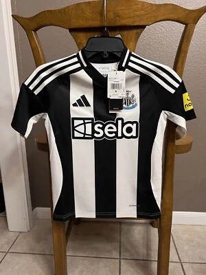 Adidas Home Youth Newcastle United Jersey Small 9 - 10Y /140 - Image 1 of 4
