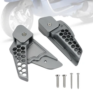 Posteriore PEDALINE POGGIAPIEDI per Vespa Primavera/Sprint 125 150 17-20 H71 Y - Foto 1 di 14