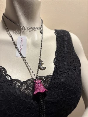 Collar Betsey Johnson Parpadeante Rosa Gato Fantasma Largo Halloween  Foto 1 de 4