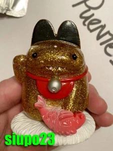 Shoko Nakazawa Daifuku Manekineko Variante Dorada 2016 Seedlas Engimon Gato Sofubi - Imagen 1 de 3