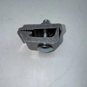 BAK Industries BAKflip Replacement Clamp For Folding tonneau Cover 224a0007 - Picture 1 of 8