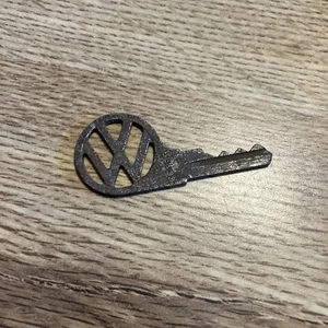 Vintage Volkswagen Die-Cut Cut Out VW Logo Key Marked SE 183 - Picture 1 of 4