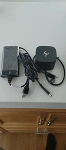 HP Thunderbolt 230W G2 Dockin Station with Combo Cable And Power Adapter - Afbeelding 1 van 3