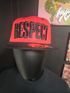 Respect rote Druckknopflasche Mütze mit schwarzen 3D Puff Buchstaben - Bild 1 von 7