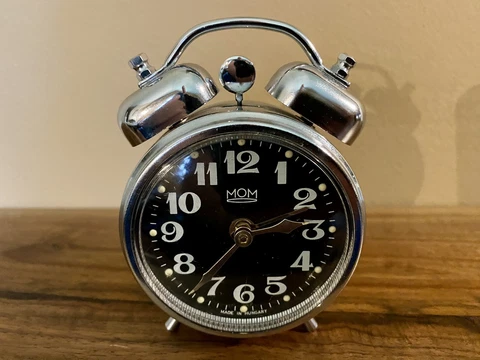 Vintage MOM Chrome Alarm Clock Made in Hungary Cover