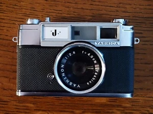 YASHICA “J” Rangefinder Camera Yashinon 4.5 cm 2.8 W/ Original Leather Case EX - Picture 1 of 6