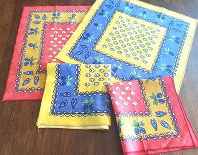 4 serviettes de table à décors provençale en coton imprimé -34 cm x 34 cm - Photo 1/3