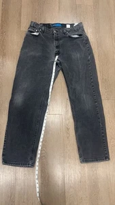 Vintage Black Silver Tab Relaxed Fit Levi’s, 1994, 36X34. Model H:6ft, W:180lbs - Picture 1 of 10