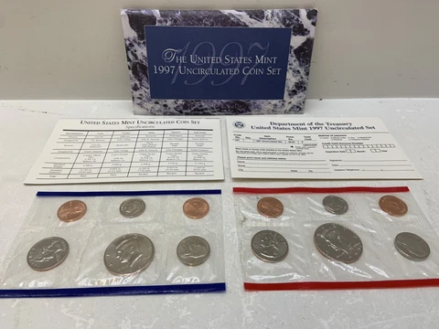 United States 1997 Mint Uncirculated Coin Set Cover
