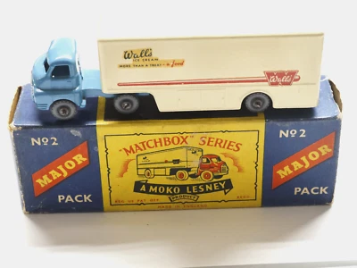 Matchbox Major Packs, M2A2 Wall´s Ice Cream, very few tiny chips, gray wheels - Imagen 1 de 4