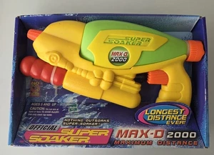 Giocattolo vintage NOS Super Soaker Max-D 2000 Larami Hasbro blu verde acqua blaster - Foto 1 di 2
