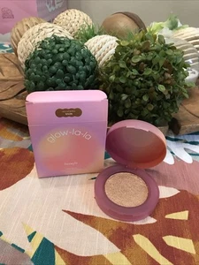 Benefit Glow-La-La Highlighter NOVA Medium Tan Authentic New - Picture 1 of 11