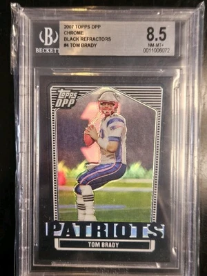2007 Topps Chrome BLACK REFRACTOR DPP #4 Tom Brady   BGS 8.5  - Image 1 of 2
