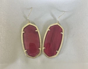 Kendra Scott Danielle Earrings Berry Glass Gold tone Dangle - Picture 1 of 3