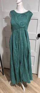 Vestido mediano Soft Souroundings petite nuevo con etiquetas verde azulado sin mangas con smocking. - Imagen 1 de 6