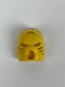 LEGO 32505 BIONICLE Kanohi Mask Hau Yellow (smudge on top) - Picture 1 of 3