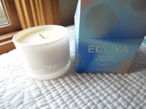 ECOYA AUSTRALIA FRAGRANCED CANDLE 2.5 oz. NIB SEA SALT GARDENIA AT NOON SOY WAX - Picture 1 of 5