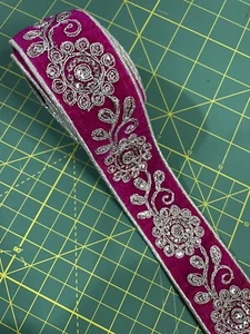 New Indian Bridal Gorgeous Zari Gold Work Trim Lace Embroidered On Pink Velvet - Picture 1 of 6