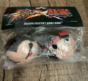 E3 Street Fighter x Tekken Kazuya Ryu NEW Bobble Budds Capcom Promo RARE - Picture 1 of 2