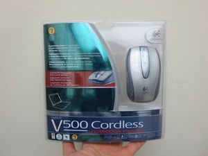 NEW SEALED Logitech V500 Cordless USB Cordless Optical Notebook Mouse - Picture 1 of 12
