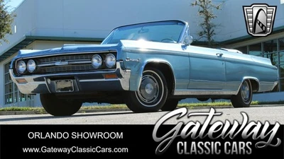 Oldsmobile Eighty-Eight 1964 convertible Foto 1 de 4