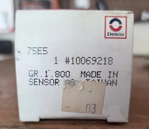 Delco Sensor AS part #10069218 GR.1.800 NOS - Picture 1 of 6