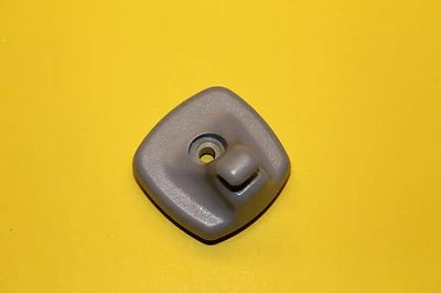 04 05 06 07 08 09 MITSUBISHI GALANT SUNVISOR SUN VISOR RETAINER CLIP OEM GRAY  - Image 1 of 4