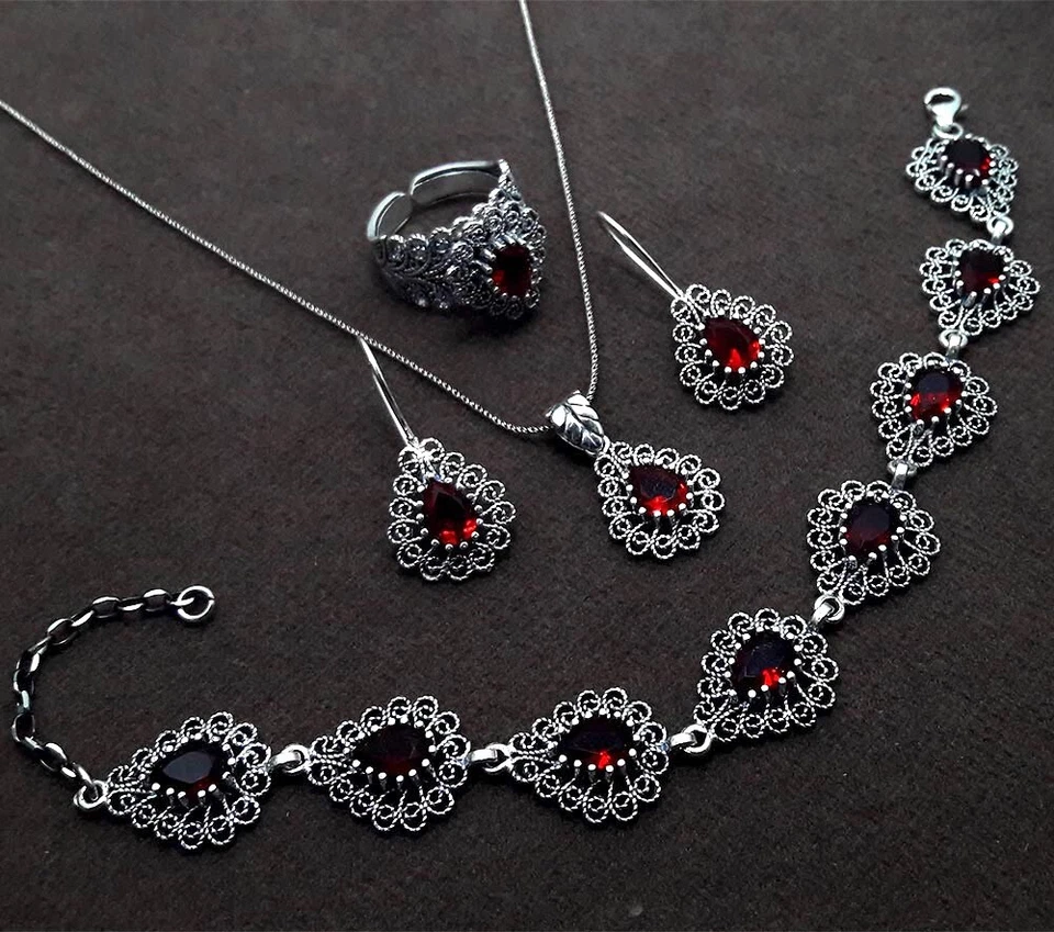 Handmade Quartet Jewelry Set Made of Silver, Necklace, Earrings, Ring, Bracelet - Image 1 of 1