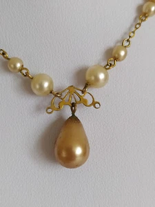 Art Deco Czech Golden/cream faux pearl Gold tone necklace 1930s - Picture 1 of 7