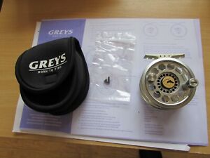 stunning hardy greys alnwick streamlite 3/4 trout fly fishing reel + pouch etc