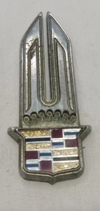 OEM Vintage Cadillac Logo Badge - Picture 1 of 2