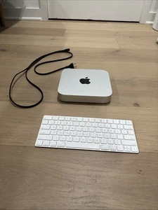 Apple Mac Mini M1-8CGPU Late 2020 256GB SSD 16 GB RAM Silver Keyboard Included - Bild 1 von 9