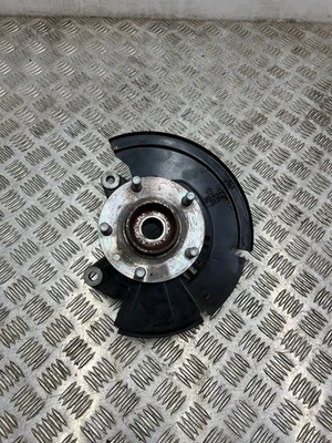 Renault Arkana 2023 Vorne links Radnabe Vorderrad Benzin/Elektro 104kW DDO22277 - Bild 1 von 4