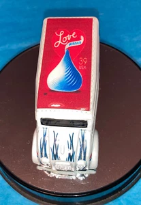 Hot Wheels Dairy Delivery United States Post Office Hershey’s Kiss It’s A Custom - Picture 1 of 12