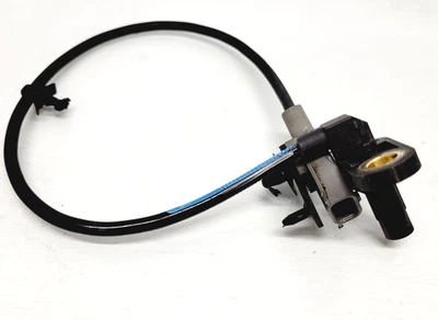 Sensor de velocidad ABS trasero derecho Infiniti Q50 Sport 2014-2020 Foto 1 de 4