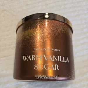 BATH AND BODY WORKS WARM VANILLA SUGAR 3 WICK CANDLE - Picture 1 of 2