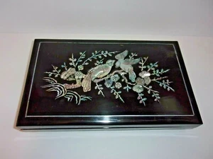 VINTAGE ASIATISCHE ZIGARETTENDOSE MIT MOPP UND ABALONE INLAY AUF SCHWARZEM LACK - Bild 1 von 12