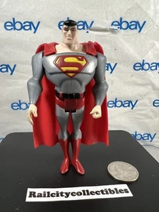 Used Justice League Superman Grey Suit 4.5" Action Figure Toy - Picture 1 of 8