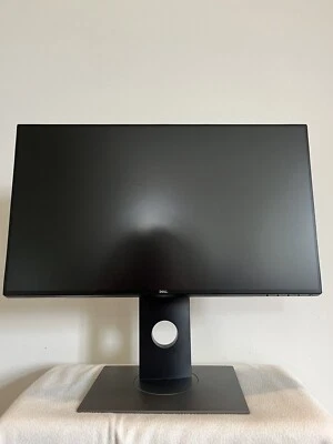Bildschirm/Monitor von Der Marke „Dell“ - Bild 1 von 4