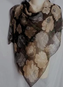 HALSTON ROSES BUFANDA SEDA GASA FLORAL 34x34" - Imagen 1 de 2