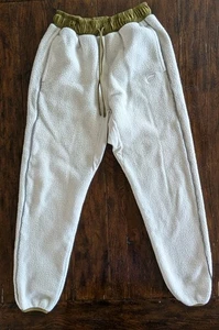 Fabletics Sherpa Jogger Pants Small Regular The Explorer Jogger Bone Green - Bild 1 von 16